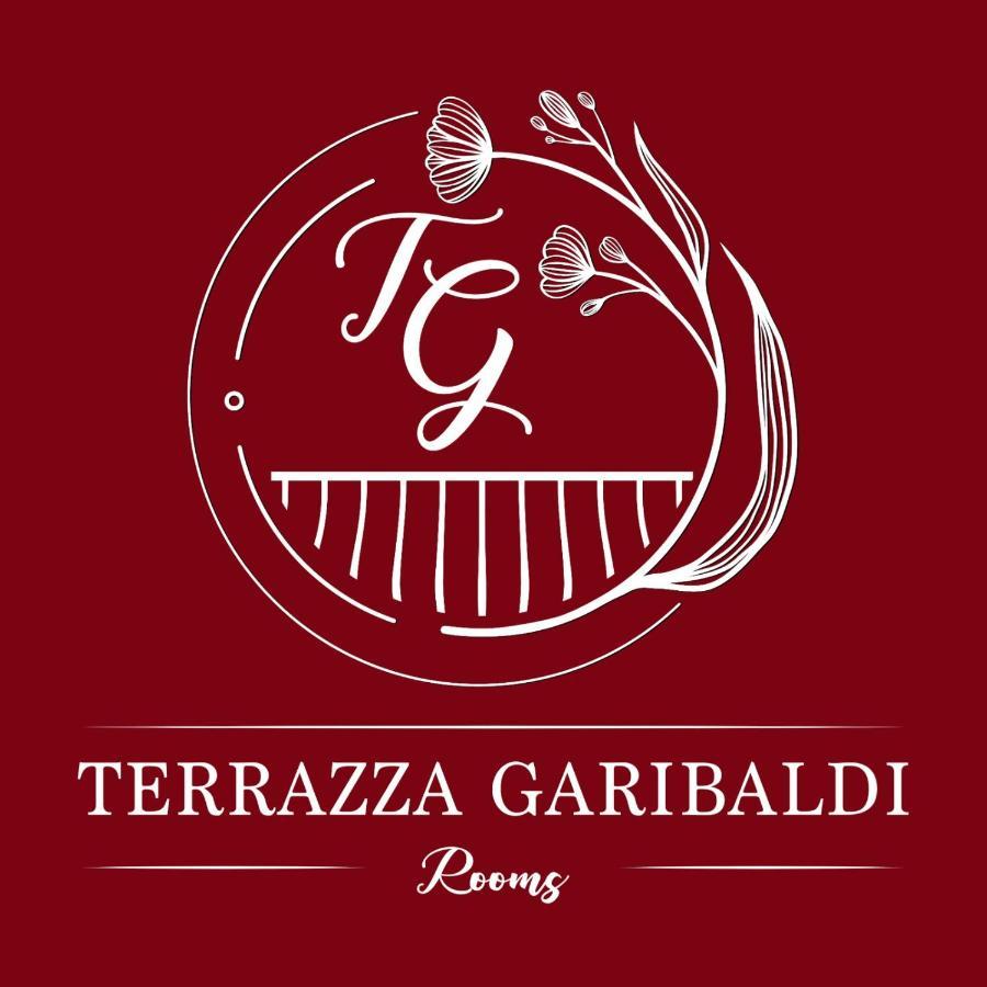 Bed and Breakfast Terrazza Garibaldi Neapel Exterior foto